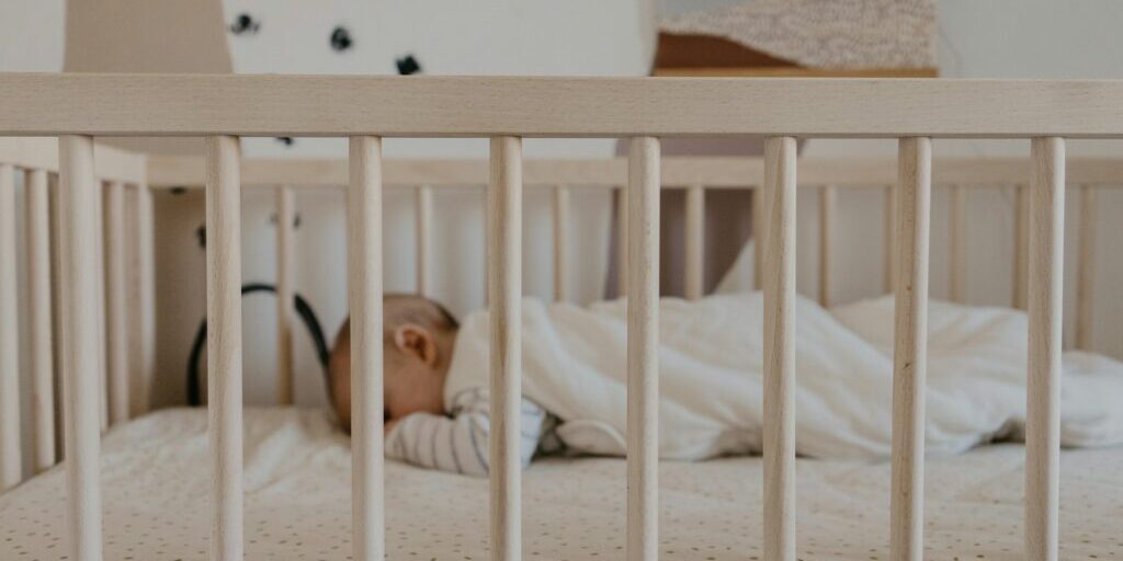 what-is-the-difference-between-an-open-and-closed-adoption